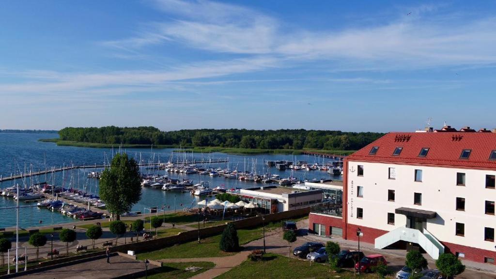 Marina Pallatium Kamien Pomorski Buitenkant foto